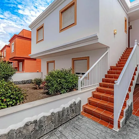 Blue With One Bedroom, Wifi And Amazing View Apartment Chayofa