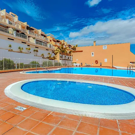 Blue With One Bedroom, Wifi And Amazing View Apartmán *