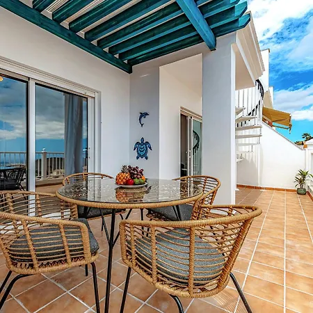 Blue With One Bedroom, Wifi And Amazing View Apartmán *