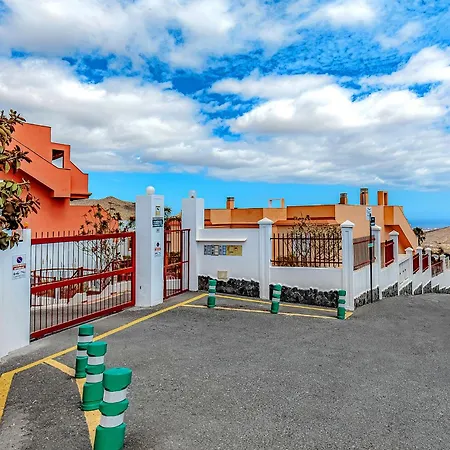 Blue With One Bedroom, Wifi And Amazing View Appartement